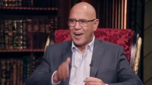 لماذا صممت على السفر لأمريكا لإجراء تحليل DNA؟.. نجم مسرح مصر أشرف عبد الباقي يكشف السر الذي أخفاه لسنين !