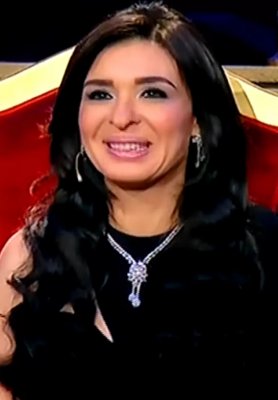 فنانة إغراء بطلة التسريبات المخلة في عهد مبارك دفنت خطيبها صباحًا ورقصت ليلاً وتزوجت 7 مرات .. لن تصدق من تكون؟