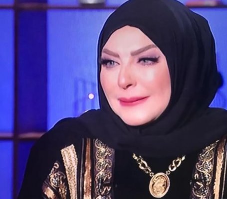 طلبوا من النجمة المعتزلة ميار الببلاوي رأيها الصريح بالنجمة هيفاء وهبي فصدمة الكل بإجابتها الجريئة ووجهت لها رسالة صاعقة.. لن تصدق ماذا قالت ؟