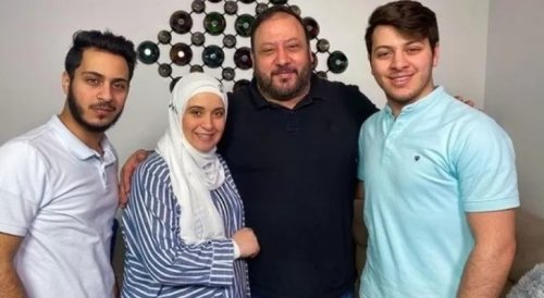 حمل والدة الوليد مقداد بعمر 43 يشعل مواقع التواصل ماهي الحقيقة