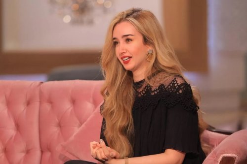 فنانات خلعن ثوب الخجل وتحدثن بجرأة عن (ليلة الدخلة) وغرفة النوم .. ما قالته هنا الزاهد فاجأ الجميع