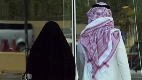 بكل جراءة شاب يتحدى الكل ويتزوج من شقيقته.. لكن ما حدث ليلة الدخلة صادم للغاية ! !