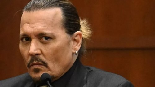 جمالها عدى الكلام ...ابنة النجم جوني ديب تخطف الأنظار في ظهور نادر.. شوف دلوقتي مدى جمالها!