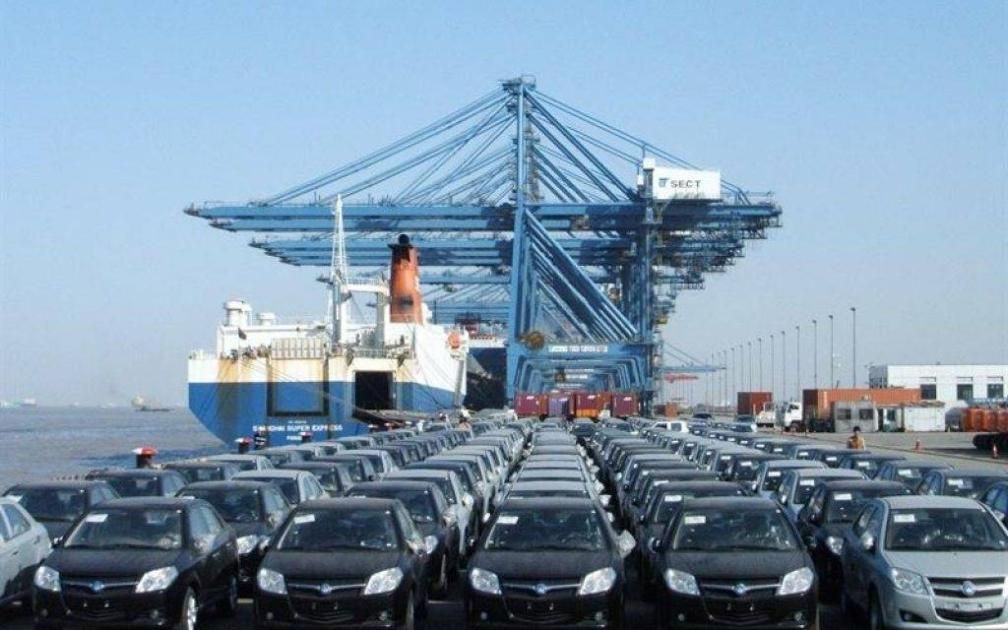 «سيارات بالخارج» تضخ 750 مليون دولار في اقتصاد مصر
