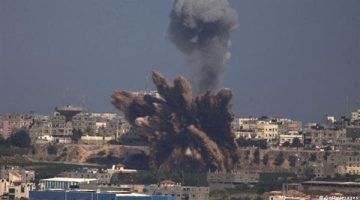 دبابات إسرائيلية تعود لشمال غزة وطائرات حربية تقصف رفح
