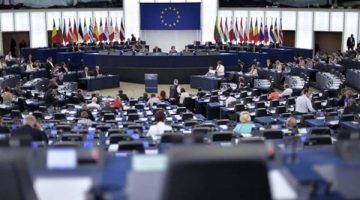 المجلس الأوروبي يدعو بريطانيا إلى إلغاء قرار ترحيل المهاجرين لرواندا