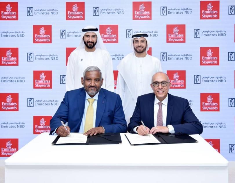 سكاي واردز طيران الإمارات يمدد شراكته مع الإمارات دبي الوطني