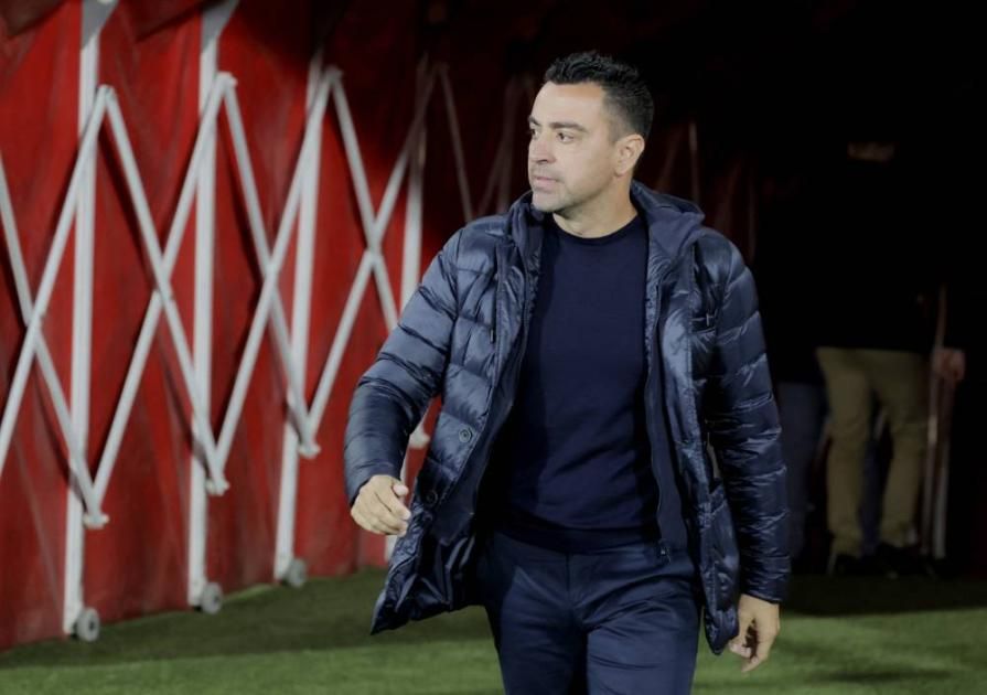 برشلونة يبحث عن بديل لمدربه «تشافي»