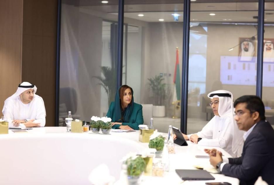 بدور القاسمي تطلع على الأداء الاستراتيجي لـ«إيجل هيلز الشارقة»