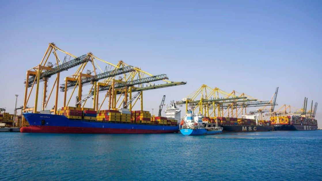 تراجع الصادرات البترولية للسعودية 4.2% في إبريل