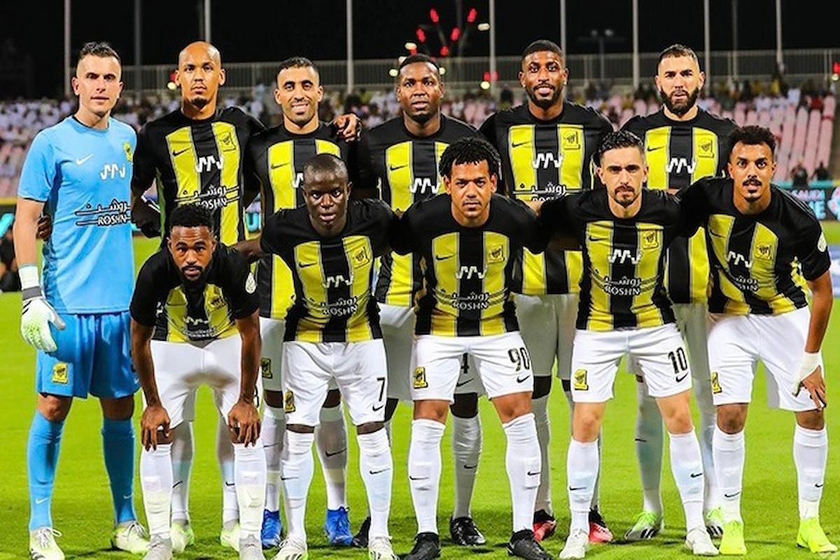 ظهير روما يُحلّق إلى العميد!! الميركاتو يشتعل بصفقة قيمتها 4 مليون يورو - موقع الخليج الان