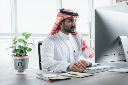 "تخصصات جديدة مطلوبه مستقبلاُ في سوق العمل السعودي .. هنا القائمة"