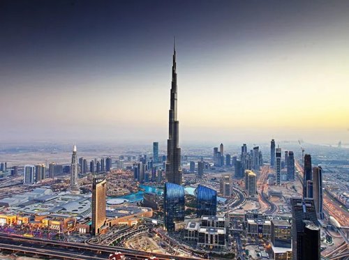 عاجل .. اعتماد قرار منح الموظفين في دبي