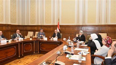 مشروعات النواب تبحث اليوم تعديلات قانون تنمية المشروعات المتوسطة والصغيرة - الخليج الان