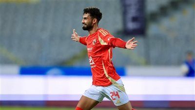 ريبيرو يحسم مصير أحمد رضا وخالد عبد الفتاح من معسكر الأهلي في تونس - الخليج الان