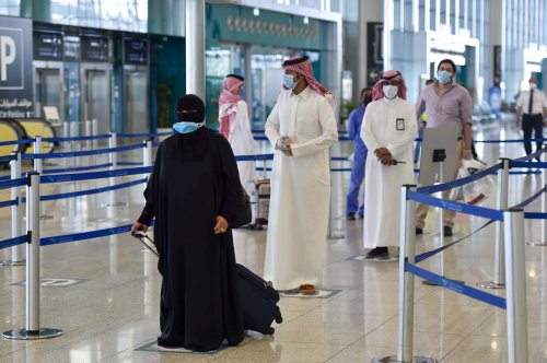 أخطاء تدمّر مستقبل المقيمين في السعودية.. اخطرها رقم 5!