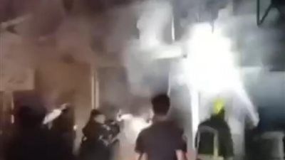 السيطرة على حريق في 4 محال ملابس بشارع سعد زغلول في الإسماعيلية دون إصابات - الخليج الان