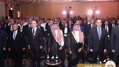 محمود فوزي عن وزير البترول: نموذج وطني مشرف ويتمتع بعلاقات دولية واسعة في مجال الطاقة والمعادن تنعكس ايجابيا على المصالح الوطنية - الخليج الان