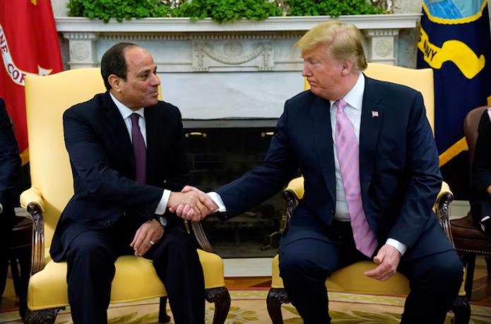 السيسي: نثق فى قدرة ترامب على حل المشاكل المعقدة وإرساء السلام فى العالم - الخليج الان