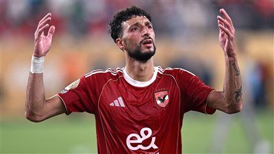 تفاصيل عرض كولومبوس الأمريكي لضم وسام أبو علي من الأهلي (خاص) - الخليج الان