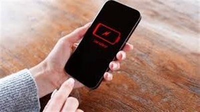 تحديثات جديدة تلحق ببطاريات الهواتف…فما القصة - الخليج الان