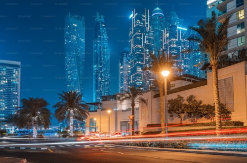 غرامة 150 ألف درهم لهذا التصرف الشائع بين سيارات المواطنين والمقيمين في الإمارات.. احذر الوقوع فيه!
