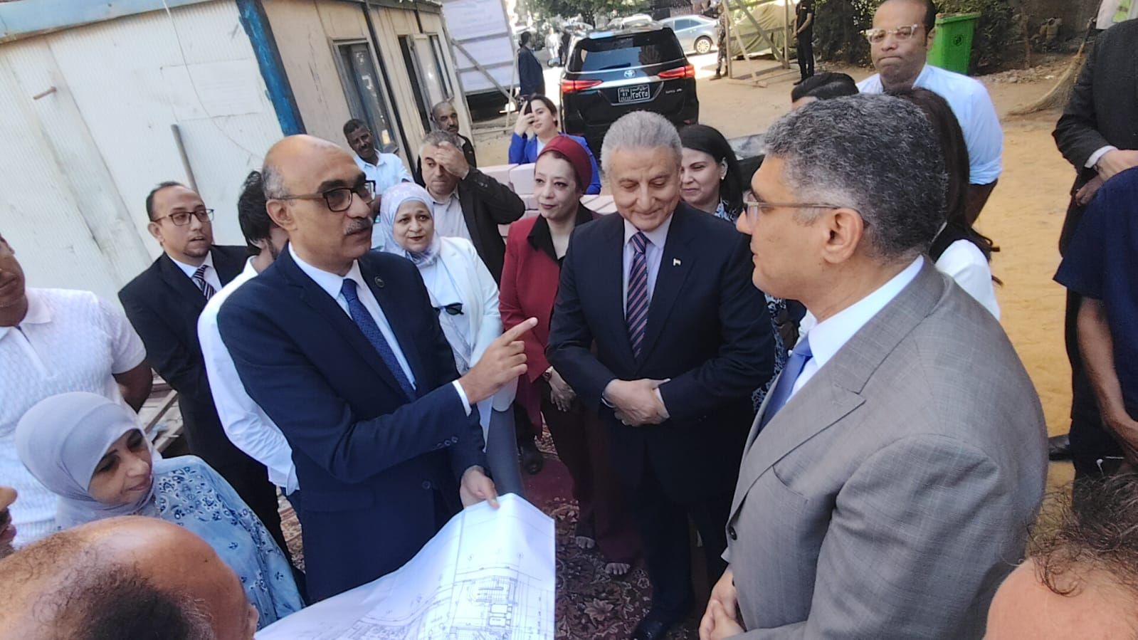 أول مكتبة عامة حديثة فى حى العمرانية.. النائب إيهاب منصور: مشوار طويل توج بالنجاح مع جهود كبيرة لمحافظة الجيزة - الخليج الان