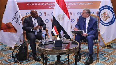 على هامش منتدى مصر الدولى للتعدين 2025| تعاون مرتقب بين قطاع البترول والثروة المعدنية - الخليج الان