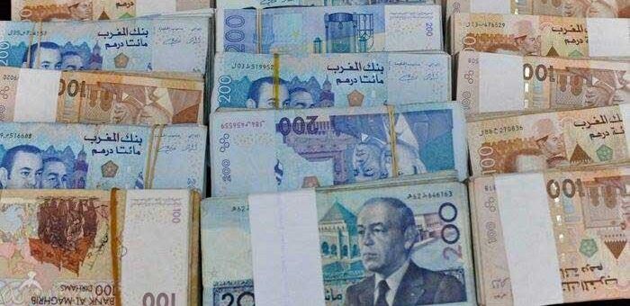 حد أدنى.. زيادة الحد الأدنى للأجور في المغرب للقطاعين العام والخاص