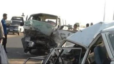 إصابة 5 أشخاص في حادث تصادم سيارة ميكروباص مع تاكسي بالفيوم - الخليج الان