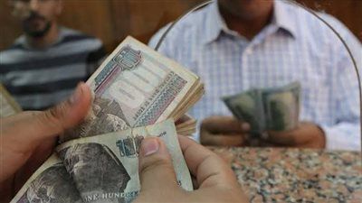 ترقب صرف علاوة سنوية تصل إلى 12% لـ 250 ألف عامل بقطاع البترول - الخليج الان