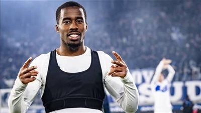 وكيله: تيدي أوكو لن ينتقل لنادي الزمالك والاتفاق الثلاثي ليس عقد عمل.. ونتمنى وصول الأمر للفيفا - الخليج الان