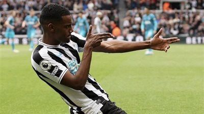 ليفربول يفتح باب التفاوض مع نيوكاسل يونايتد لضم ألكسندر آيزاك - الخليج الان