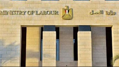 "انفوجراف"..حصاد وزارة العمل في 7 أيام - الخليج الان