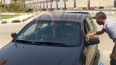 وصول جثمان مدير التصوير تيمور تيمور إلى مسجد المشير طنطاوي لأداء صلاة الجنازة - الخليج الان