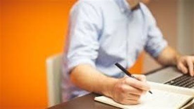 الشهادة الجامعية لم تعد عائق.. جيل جديد يكسر القواعد التقليدية|تفاصيل - الخليج الان