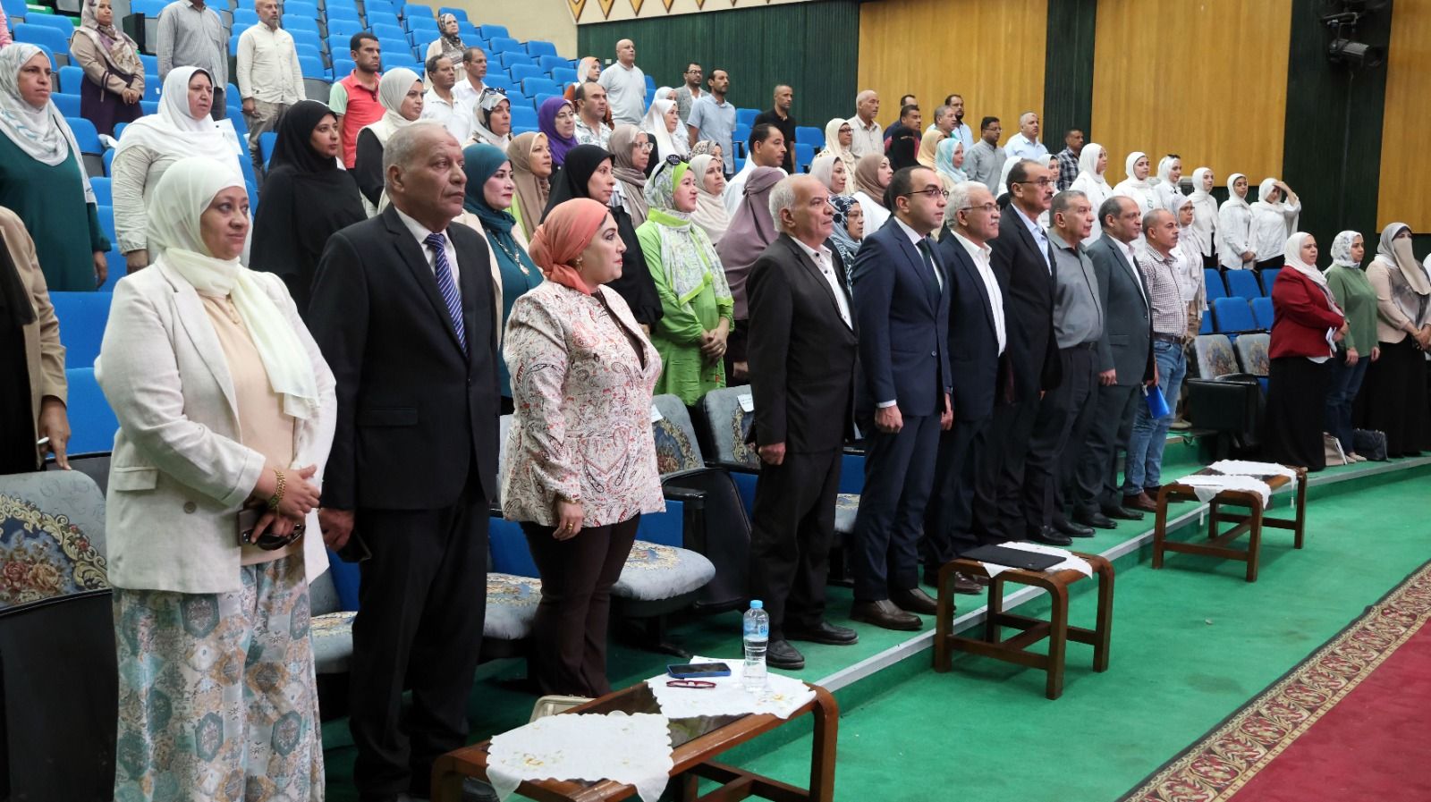 نائب محافظ الإسماعيلية يفتتح الدورة التدريبية لمديري المدارس الإعدادية بمسرح المدرسة الفنية لتكنولوجيا المعلومات - الخليج الان