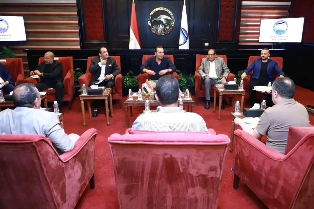 بحضور الأمين العام ونواب رئيس الحزب والأمناء العام المساعدين.. "مستقبل وطن" يختتم اجتماعات لجنة ترشيحات النواب استعدادًا لخوض انتخابات 2025 - الخليج الان