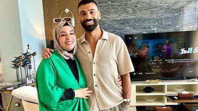 رباب صلاح تروي قصة كفاح الملك المصري: طفولة على الطريق وسنوات من الغربة والتضحيات - الخليج الان