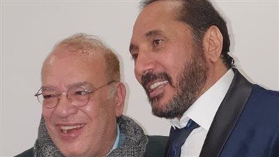 صلاح عبد الله يشيد بـ علي الحجار بعد تألقه في مهرجان القلعة: بحبك يا عشرة العمر - الخليج الان
