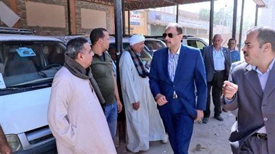 محافظ سوهاج يعلن فتح باب التراخيص لسيارات الأجرة «الميكروباص»|تفاصيل - الخليج الان