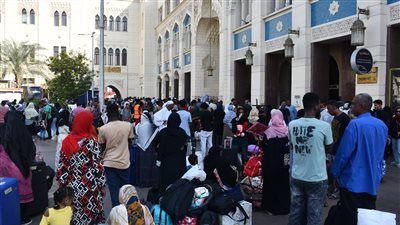 الهيئة القومية لسكك حديد مصر..إتاحة القطار السابع لعودة الأشقاء السودانيين إلى وطنهم|تفاصيل - الخليج الان