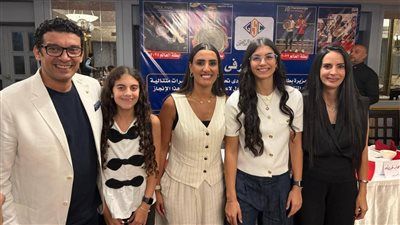 الجزيرة يكرم بطلة العالم أمينة عرفي بعد إنجازاتها التاريخية في الاسكواش - الخليج الان