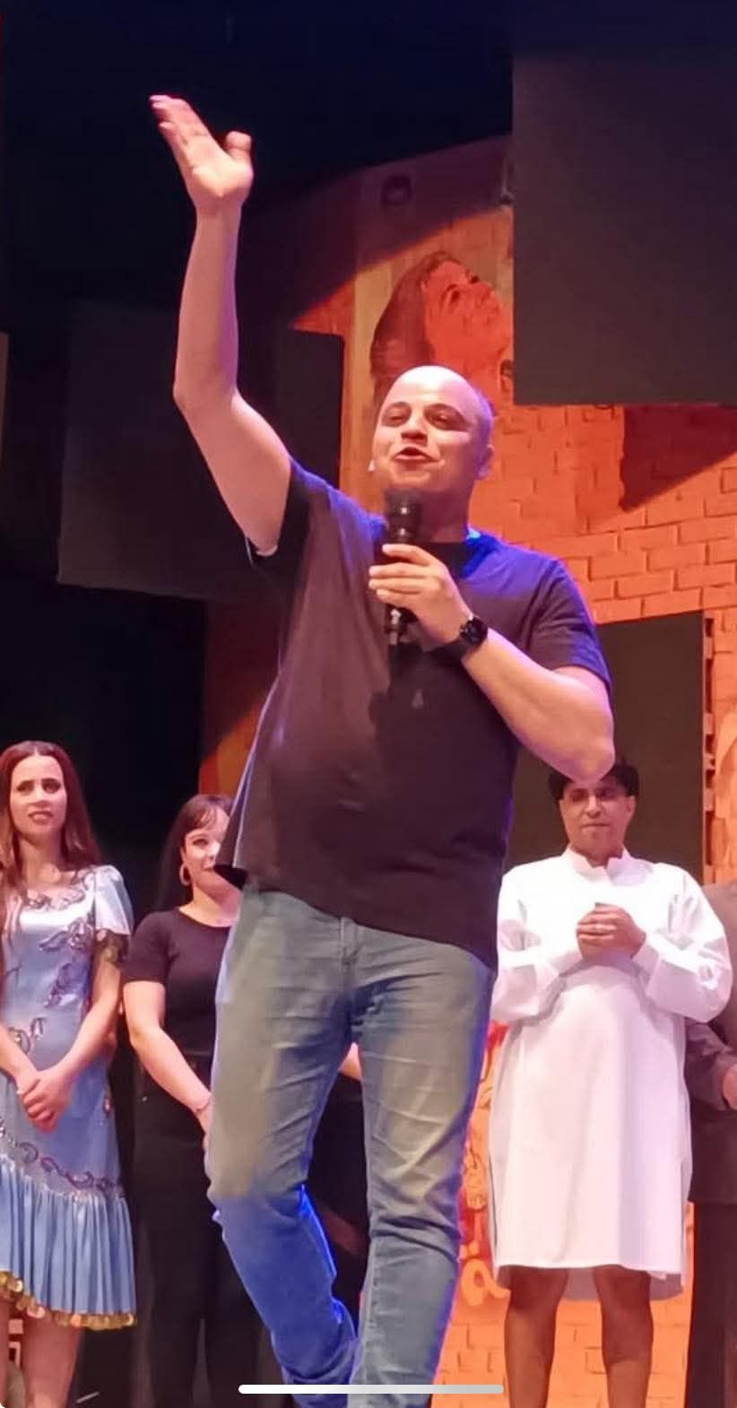 تامر عبد المنعم لمنتقديه: انتوا فين ياللي قولتوا عليا فاشل ؟ - الخليج الان
