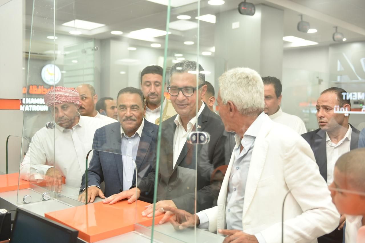 زيارة ميدانية لوزير التموين ومحافظ مطروح: افتتاح مشروعات لتيسير الخدمات على المواطنين - الخليج الان