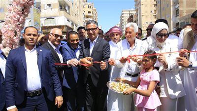 زيارة ميدانية لوزير التموين ومحافظ مطروح: افتتاح مشروعات لتيسير الخدمات على المواطنين - الخليج الان