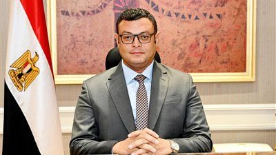 وزير الإسكان يعلن طرح قطع أراضٍ بنشاط ورش حرفية بمدينتي المنيا الجديدة وحدائق أكتوبر - الخليج الان