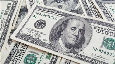 سعر الدولار مقابل الجنيه المصري اليوم الإثنين داخل مختلف البنوك - الخليج الان