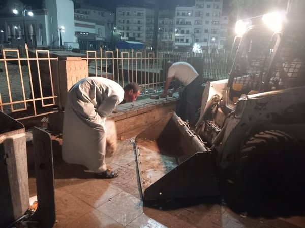 حملة مكبرة لرفع الإشغالات بأحياء وسط وجنوب مدينة الأقصر - الخليج الان