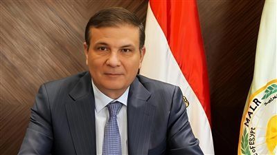 «الزراعة»: استمرار ضخ الأسمدة وضمان وصولها للمزارعين بلا تلاعب أو أعباء إضافية - الخليج الان